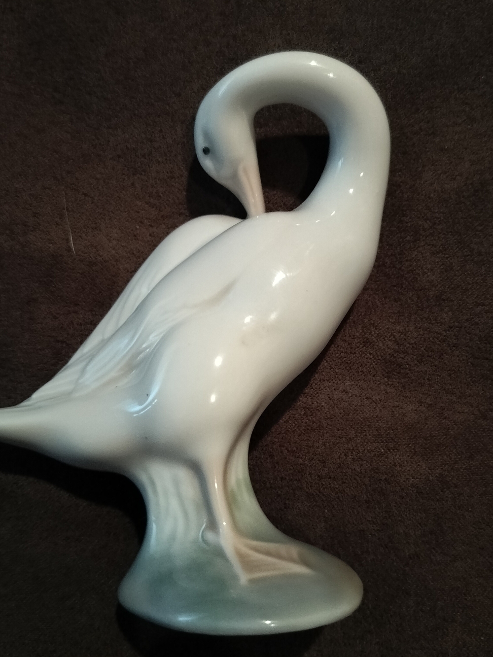 Vintage LLadro Glossy White Porcelain "Little Duck" Figurine Elegant Home Decor